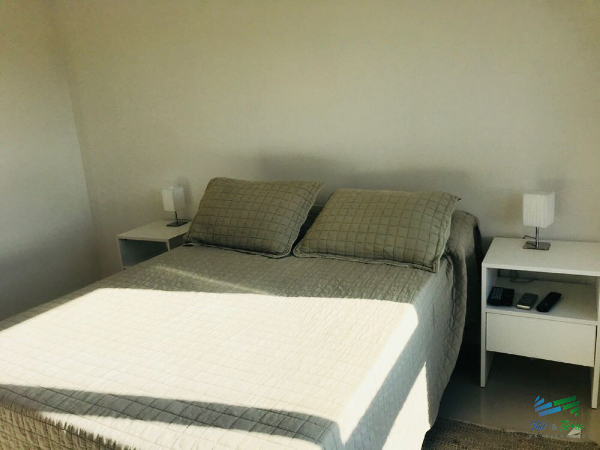 Apartamento ID.2486 - Apartamento de 3 dormitorios en Venta. Ave. Roosevelt, Punta Del Este