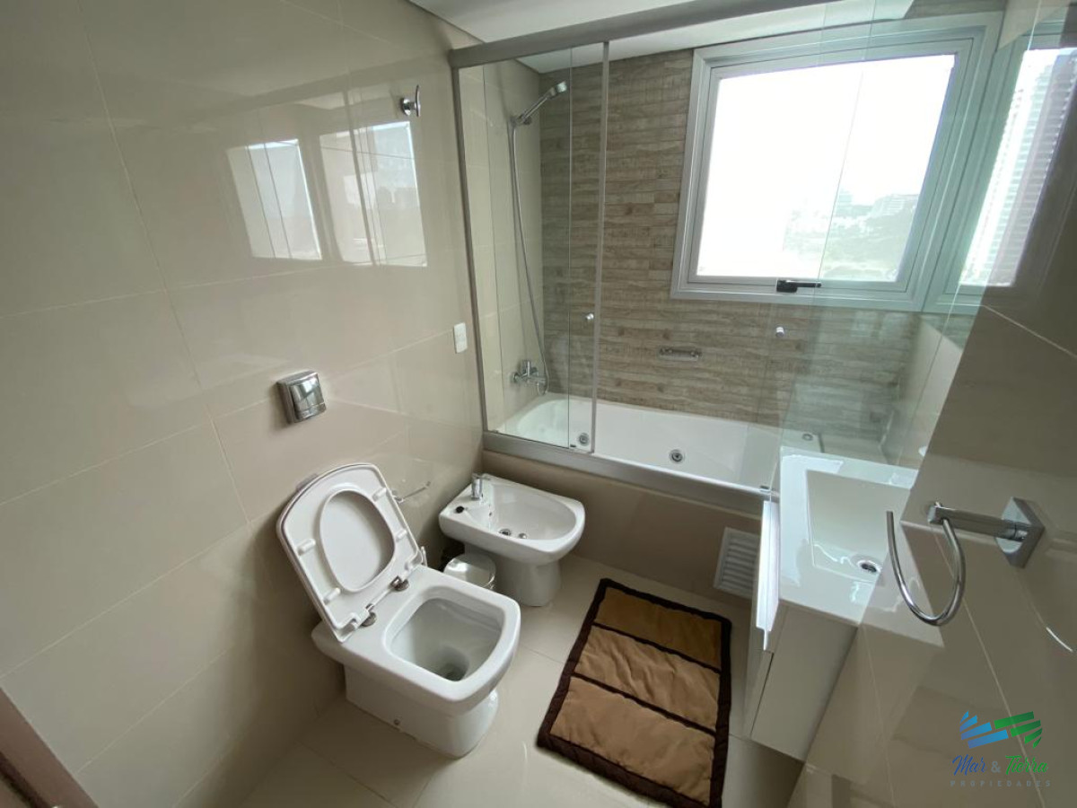 Apartamento ID.2852 - Gran oportunidad en venta.. Punta del Este- Brava