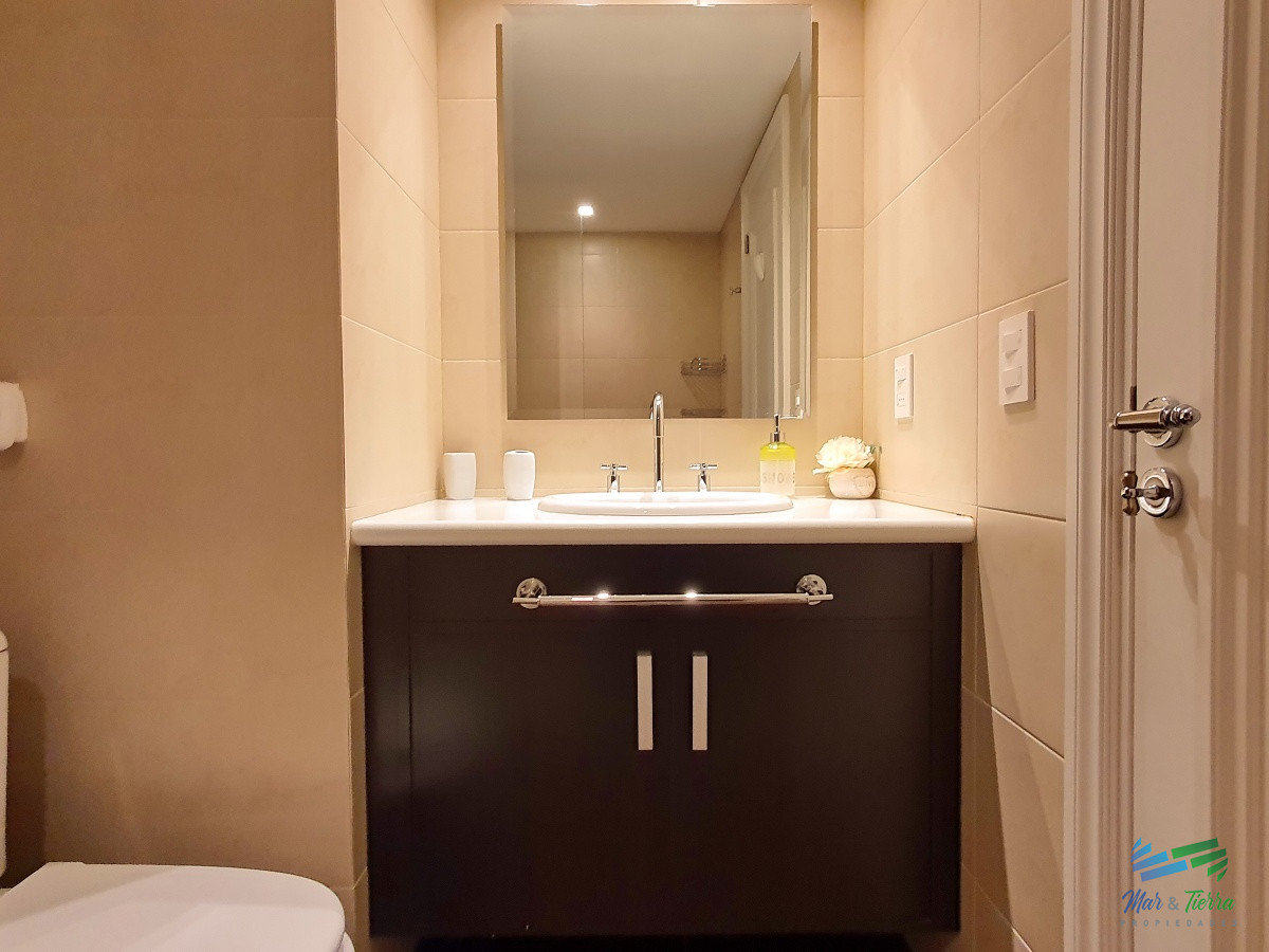 Apartamento ID.3928 - Vendo apartamento 3 dormitorios en Torre Imperiale, primera linea brava, vista al mar, excelentes amenities, Punta del Este.