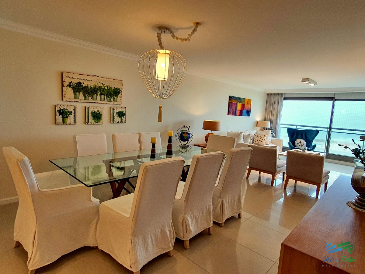 Apartamento ID.3928 - Vendo apartamento 3 dormitorios en Torre Imperiale, primera linea brava, vista al mar, excelentes amenities, Punta del Este.
