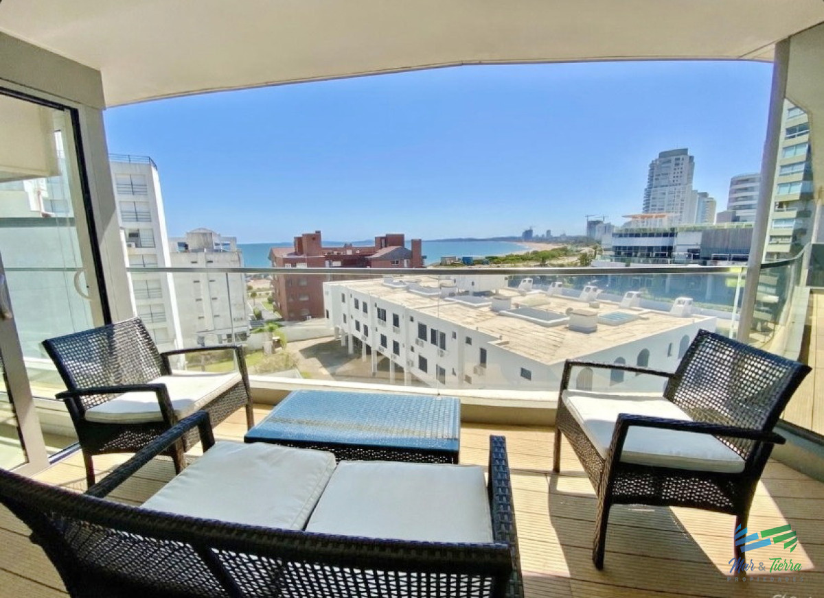 Apartamento ID.5648 - Venta apartamento 3 dormitorios playa Mansa Punta del Este 