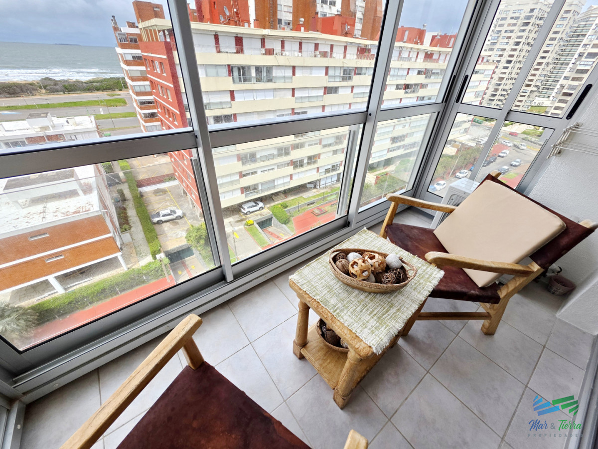 Apartamento ID.5891 - Venta apartamento 2 dormitorios 2 baños en parada 2 playa brava Punta del este 