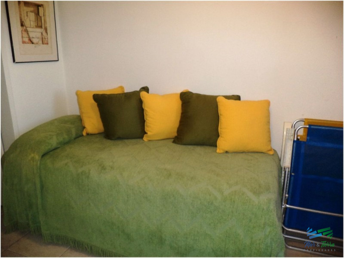 Apartamento ID.1513 - Dpto.reciclado, amplio y luminoso, con vistas de casi 360º.