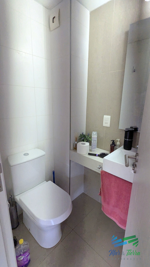 Apartamento ID.5175 - Venta de apartamento 2 dormitorios con vista al mar zona Arcobaleno