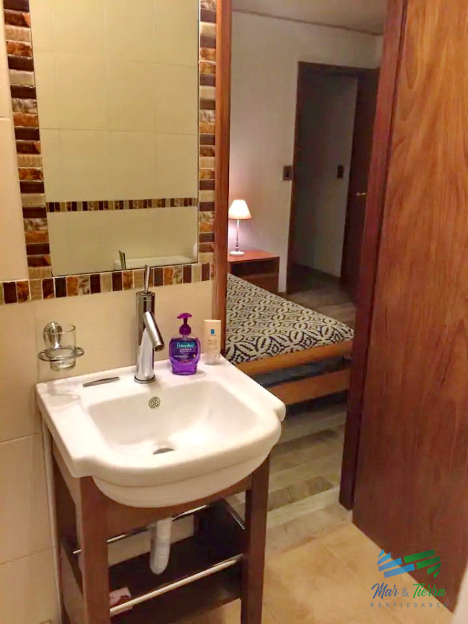 Apartamento ID.2742 - Vendo apartamento 3 dormitorios reciclado en Península, Punta del Este