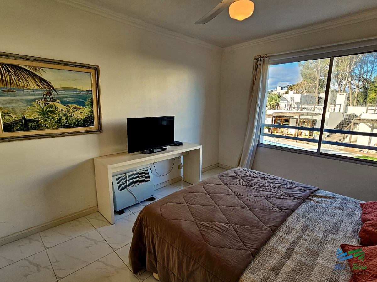 Apartamento ID.4820 - ALQUILER TEMPORADA, PLAYA MANSA, DOS DORMITORIOS