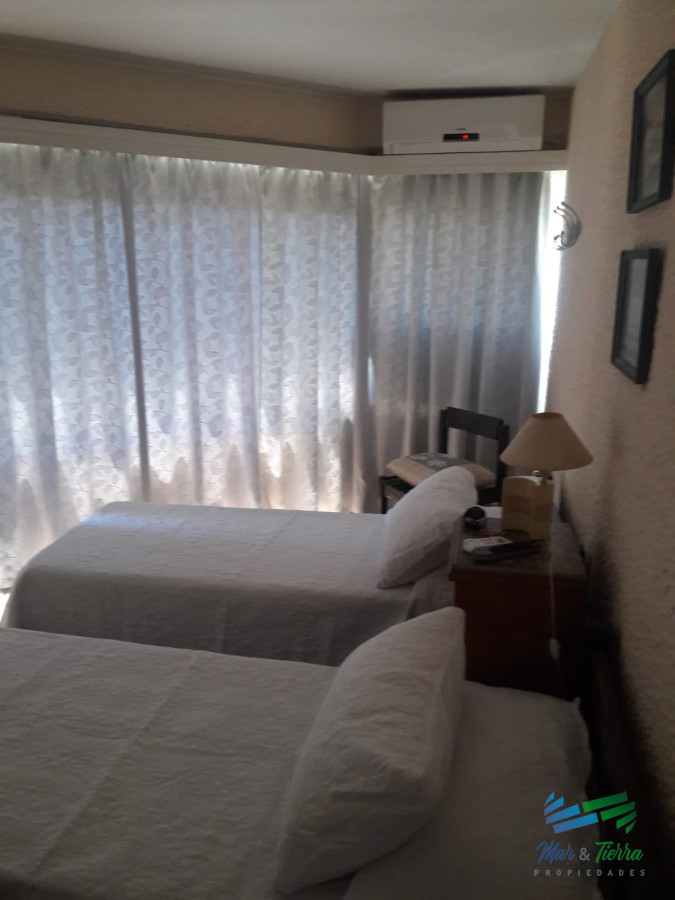 Apartamento ID.1318 - En alquiler.. Av. Roosevelt. Edificio con servicios.