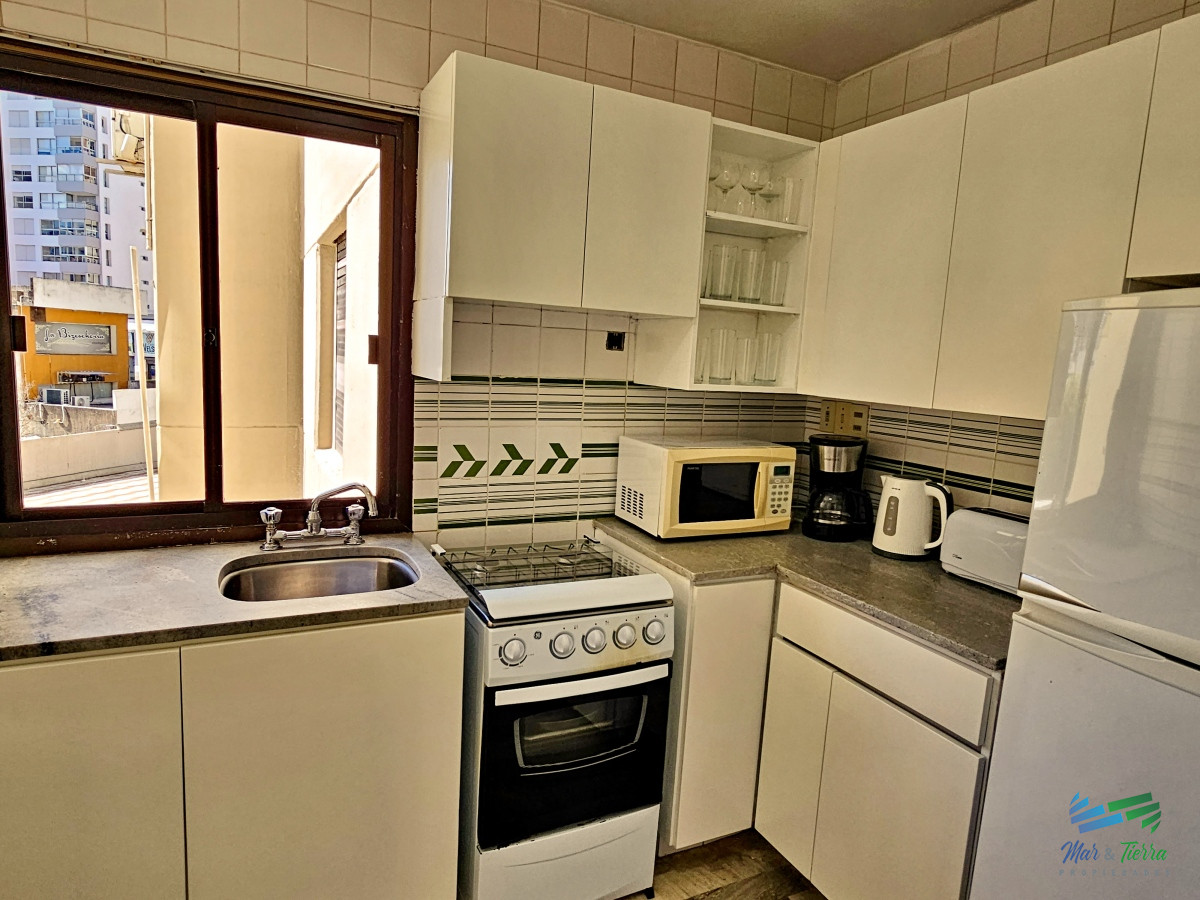 Apartamento ID.4621 - DEPARTAMENTO DE TRES DORMITORIOS EN VENTA, PUNTA DEL ESTE, BRAVA  