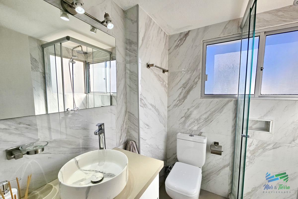 Apartamento ID.5171 - Venta de apartamento de 1 dormitorio 2 baños en la parada 2 de Punta del Este 