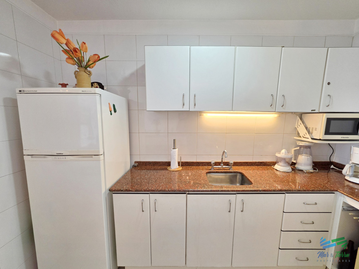 Apartamento ID.5891 - Venta apartamento 2 dormitorios 2 baños en parada 2 playa brava Punta del este 