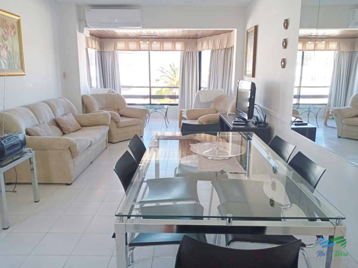 Apartamento ID.5636 - Venta de apartamento 3 dormitorios en península Punta del este 