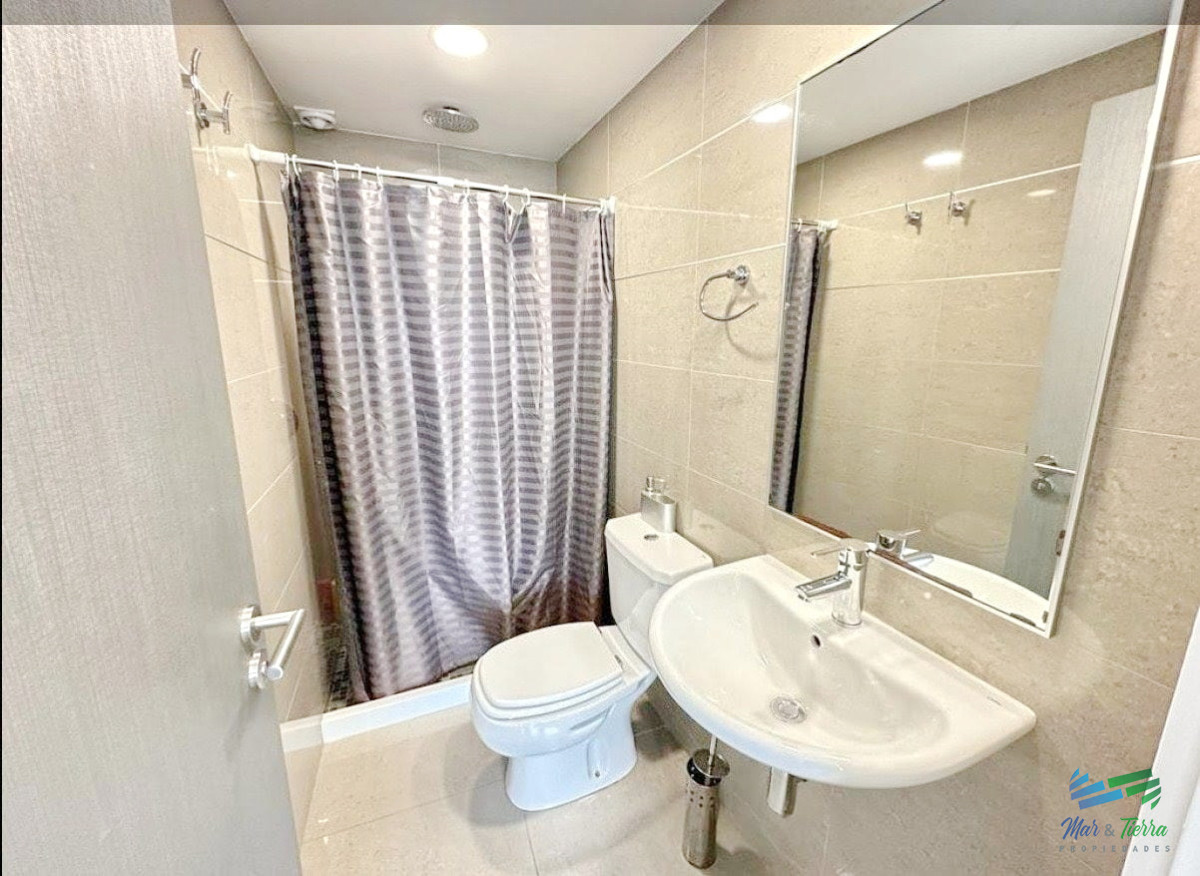 Apartamento ID.5648 - Venta apartamento 3 dormitorios playa Mansa Punta del Este 