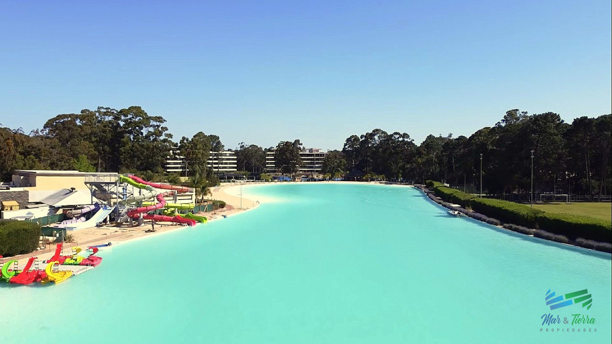 Apartamento ID.4469 - Venta de Monoambiente subdividido en Green Park Solanas Punta Ballena 