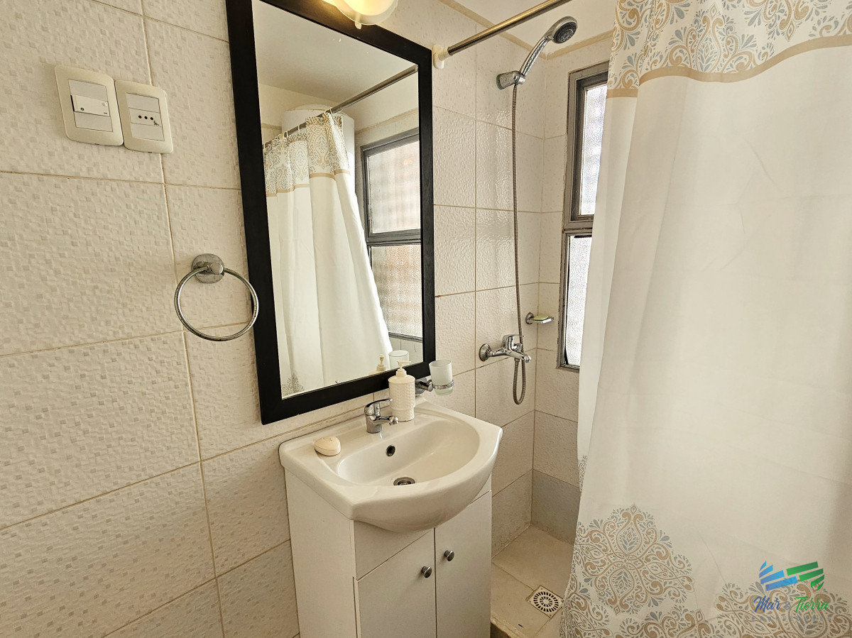 Apartamento ID.16 - ALQUILER DE DEPARTAMENTO EN LA PENÍNSULA, UN DORMITORIO CON SERVICIO DE MUCAMA