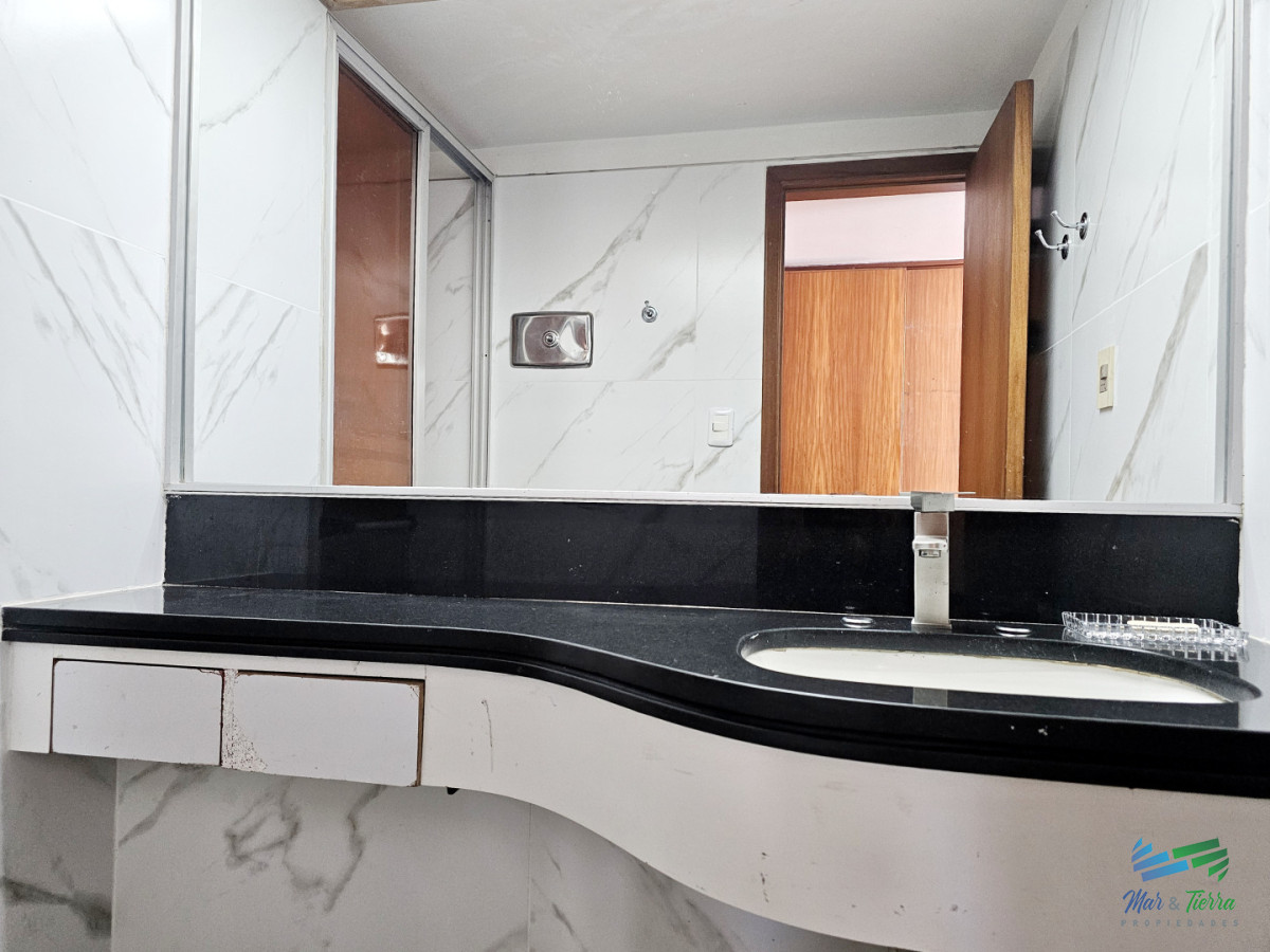 Apartamento ID.53 - Venta de apartamento con 4 dormitorios 4 baños en la península