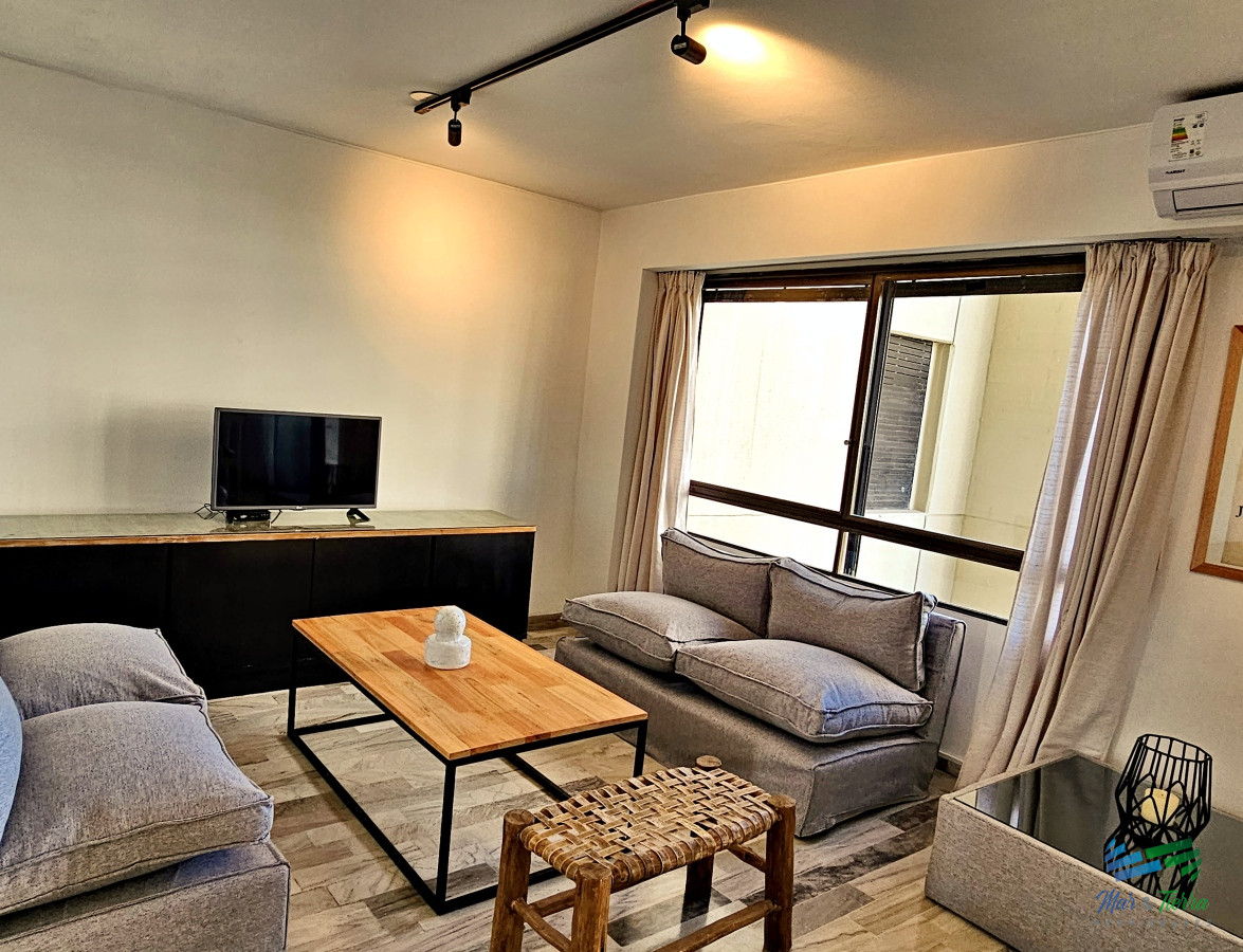 Apartamento ID.4621 - DEPARTAMENTO DE TRES DORMITORIOS EN VENTA, PUNTA DEL ESTE, BRAVA  