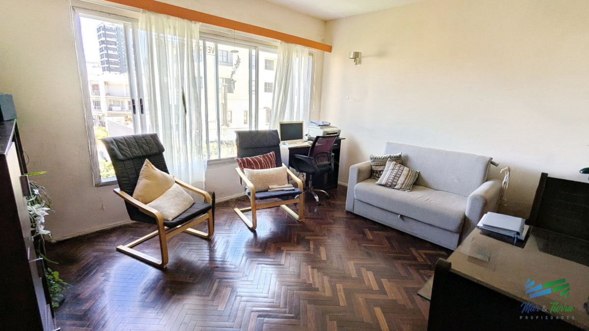 Apartamento ID.3929 - Venta apartamento un dormitorio con cochera en la península 