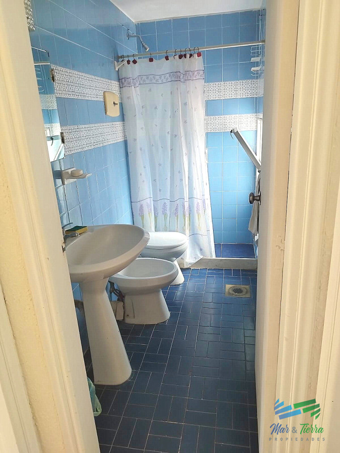 Apartamento ID.5096 - Venta de apartamento 2 dormitorios 2 baños sobre Avenida Roosevelt Punta del Este