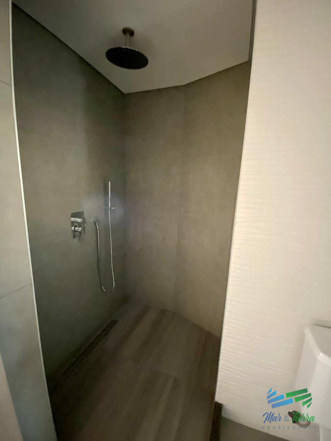 Apartamento ID.2607 - Alquiler anual apartamento 2 dormitorios con servicios en Roosevelt, Punta del Este
