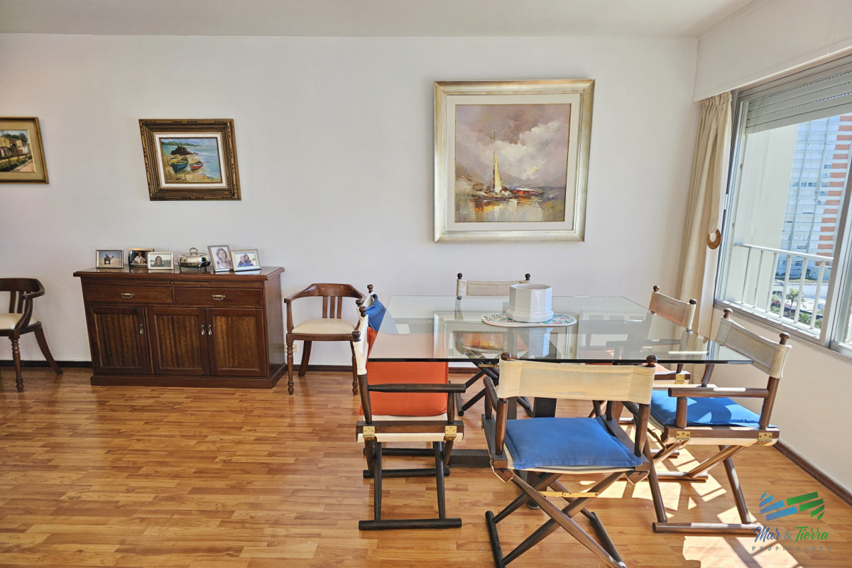 Apartamento ID.4619 - Venta de apartamento 2 dormitorios 2 baños en Peninsula de Punta del Este con impresionante vista