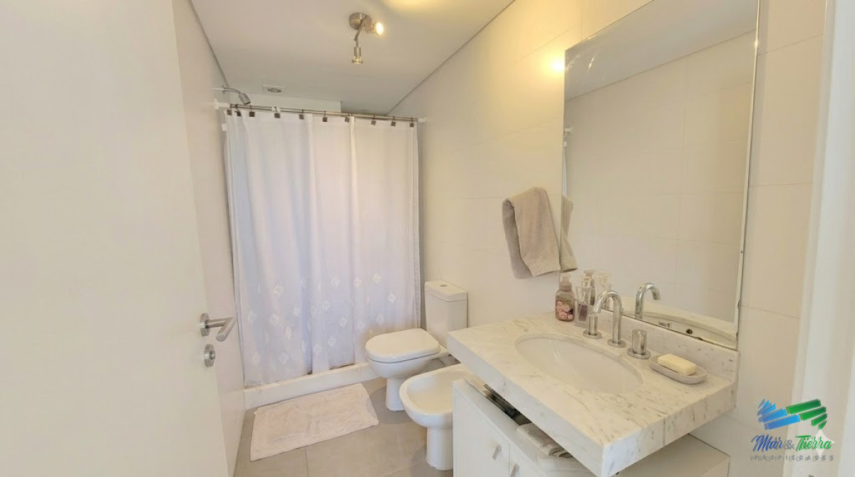 Apartamento ID.5520 - Venta de apartameto 1 dormitorio 1 baño en Cantegril zona Roosevelt Punta del Este 