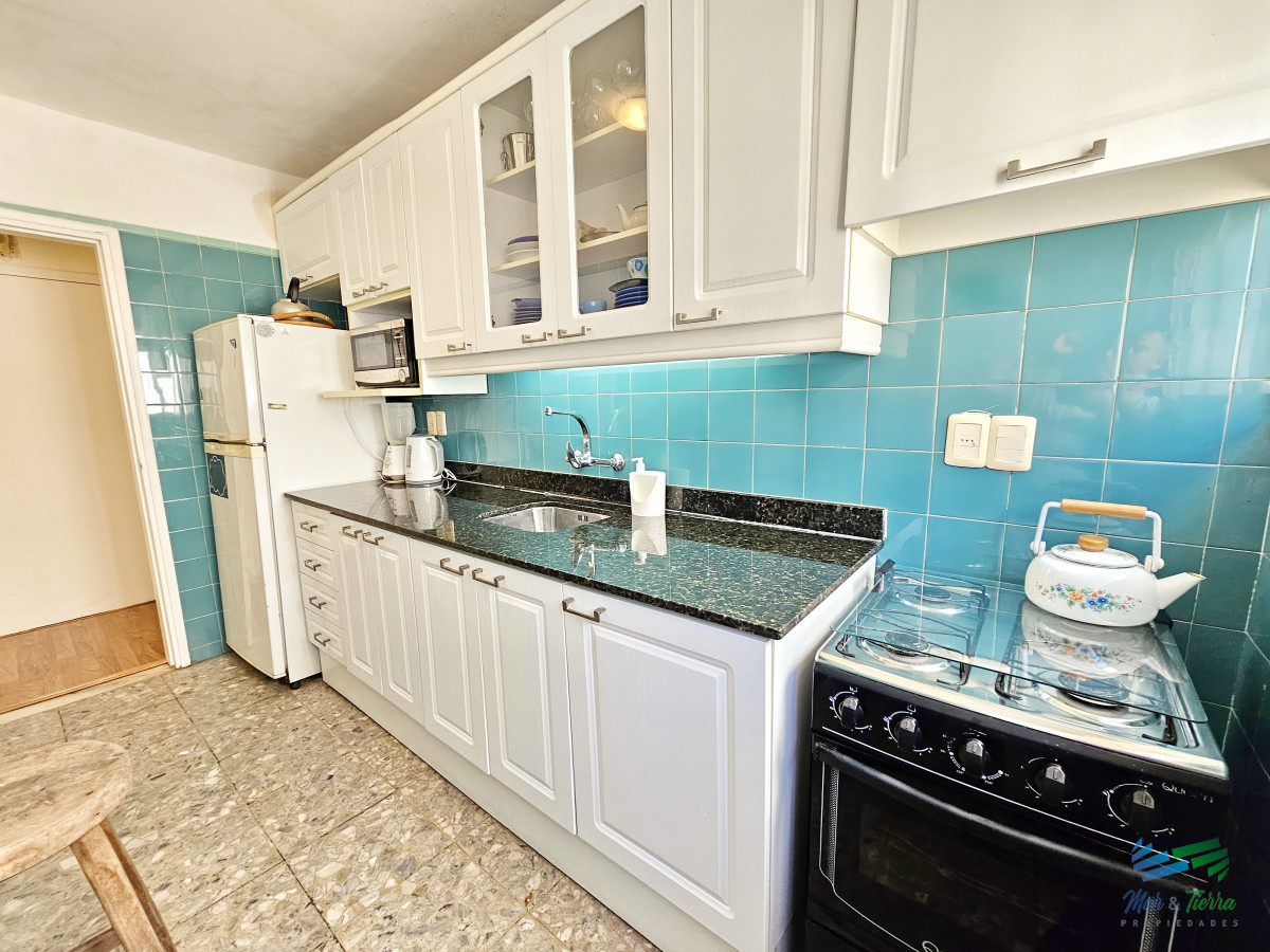 Apartamento ID.16 - ALQUILER DE DEPARTAMENTO EN LA PENÍNSULA, UN DORMITORIO CON SERVICIO DE MUCAMA
