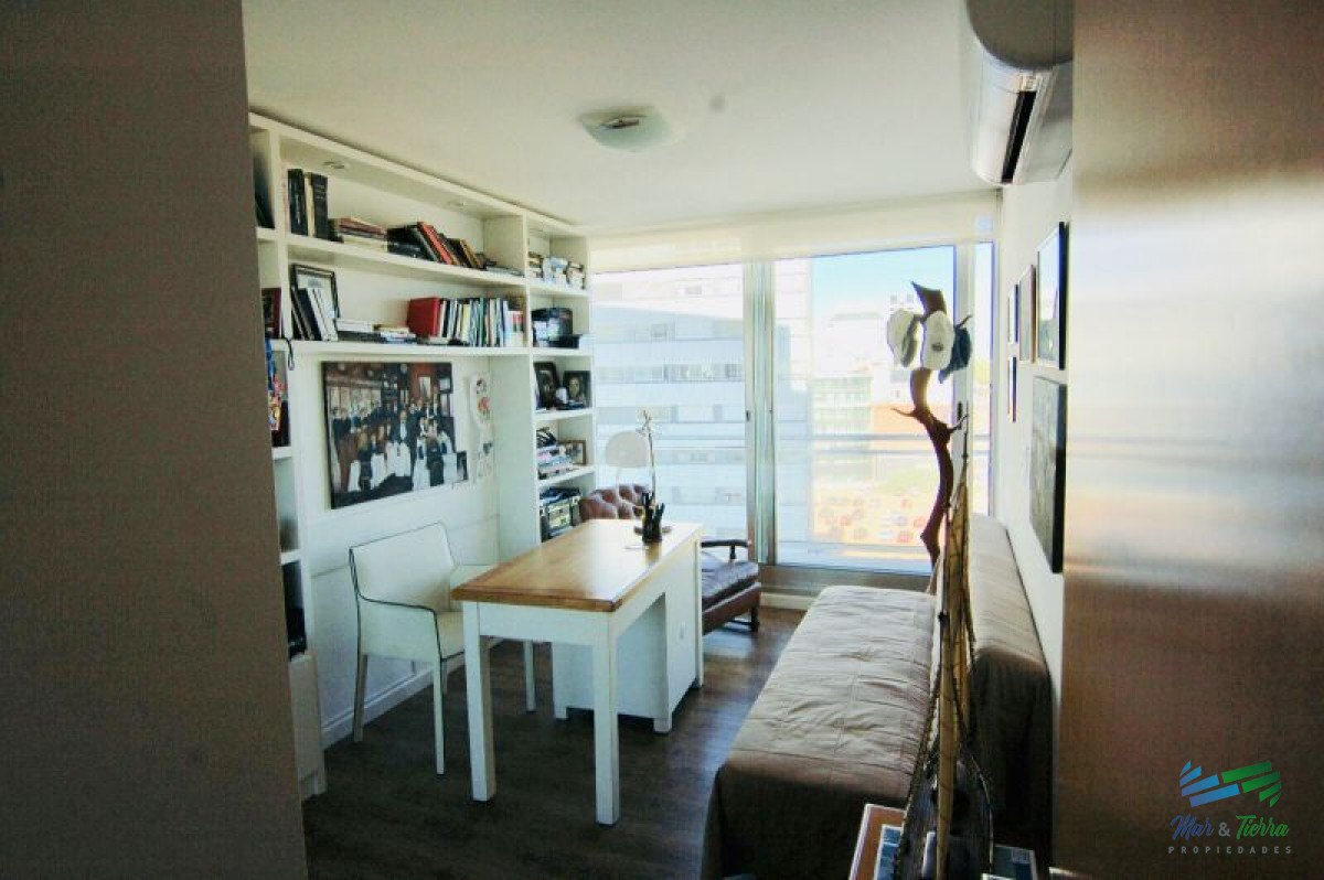 Apartamento ID.2533 - Apartamento 3 dormitorios en venta, Av. Roosevelt, Punta del Este
