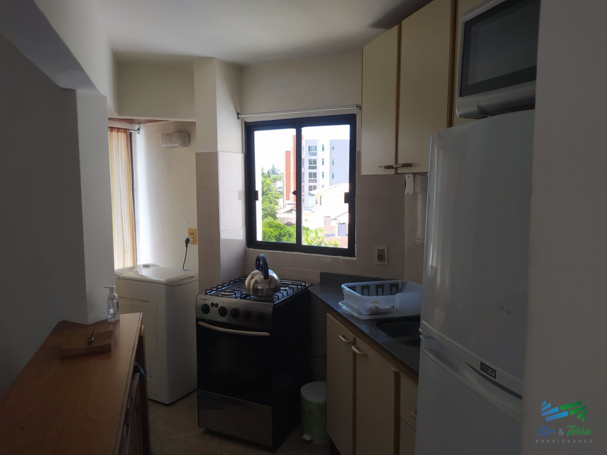 Apartamento ID.3747 - Apartamento tipo Penthouse de 3 dormitorios, Playa Mansa, Punta del Este