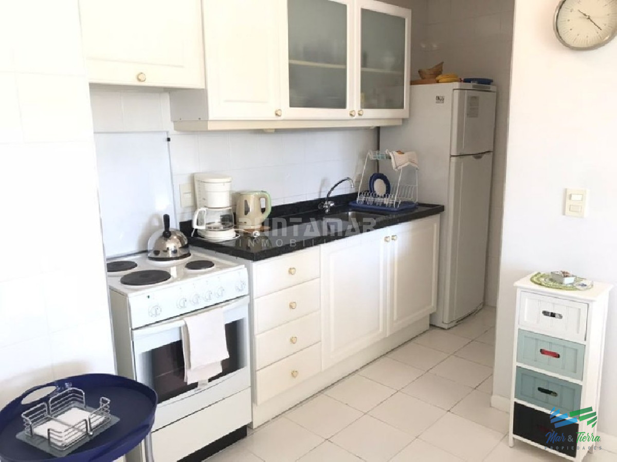 Apartamento ID.2146 - HERMOSO APARTAMENTO CON UNA AMPLIA TERRAZA , UBICADO A UNA CUADRA DE PLAYA MANSA, MUY LINDA VISTA DESPEJADA EN UN ENTORNO DE NATURALEZA Y VERDE.
