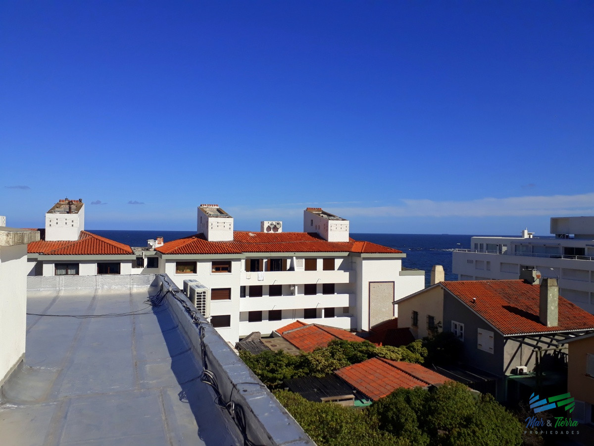 Apartamento ID.3929 - Vendo apartamento 1 dormitorio y medio peninsula punta del este cochera garage