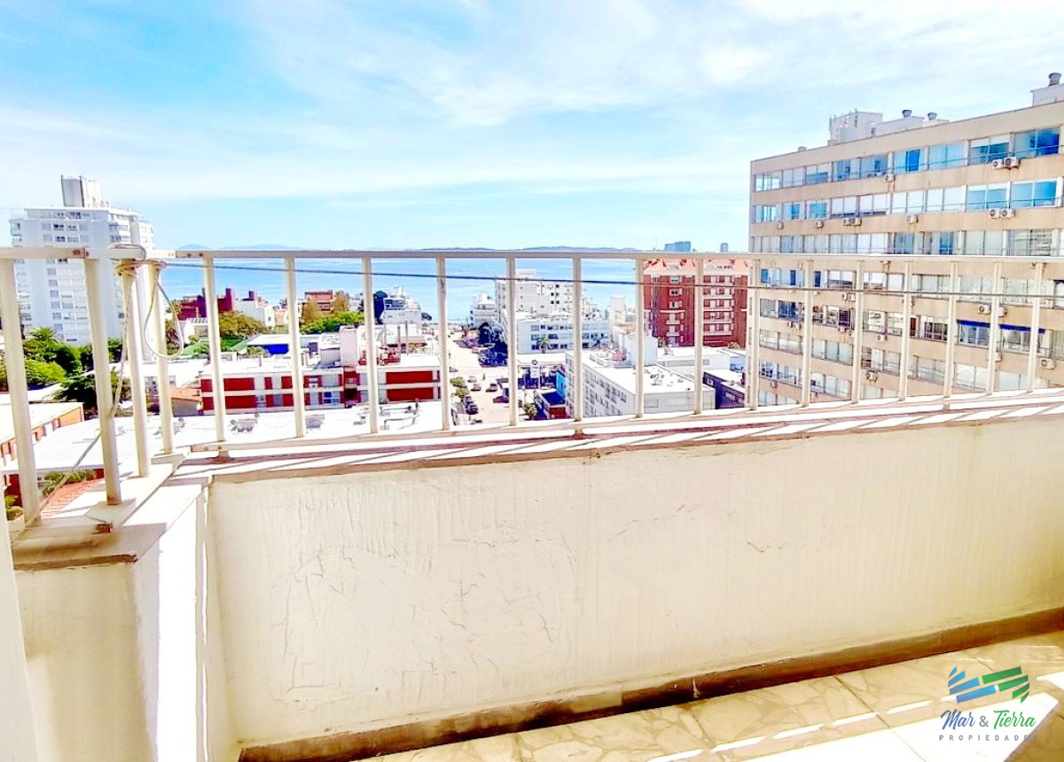Apartamento ID.4619 - Venta de apartamento 2 dormitorios 2 baños en Peninsula de Punta del Este con impresionante vista