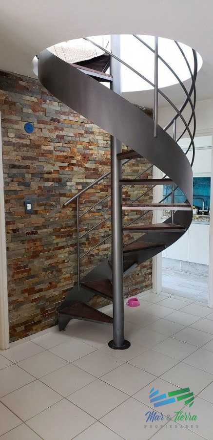 Apartamento ID.3606 - Penthouse cerca del mar de 3 dormitorios, Mansa, Punta del Este