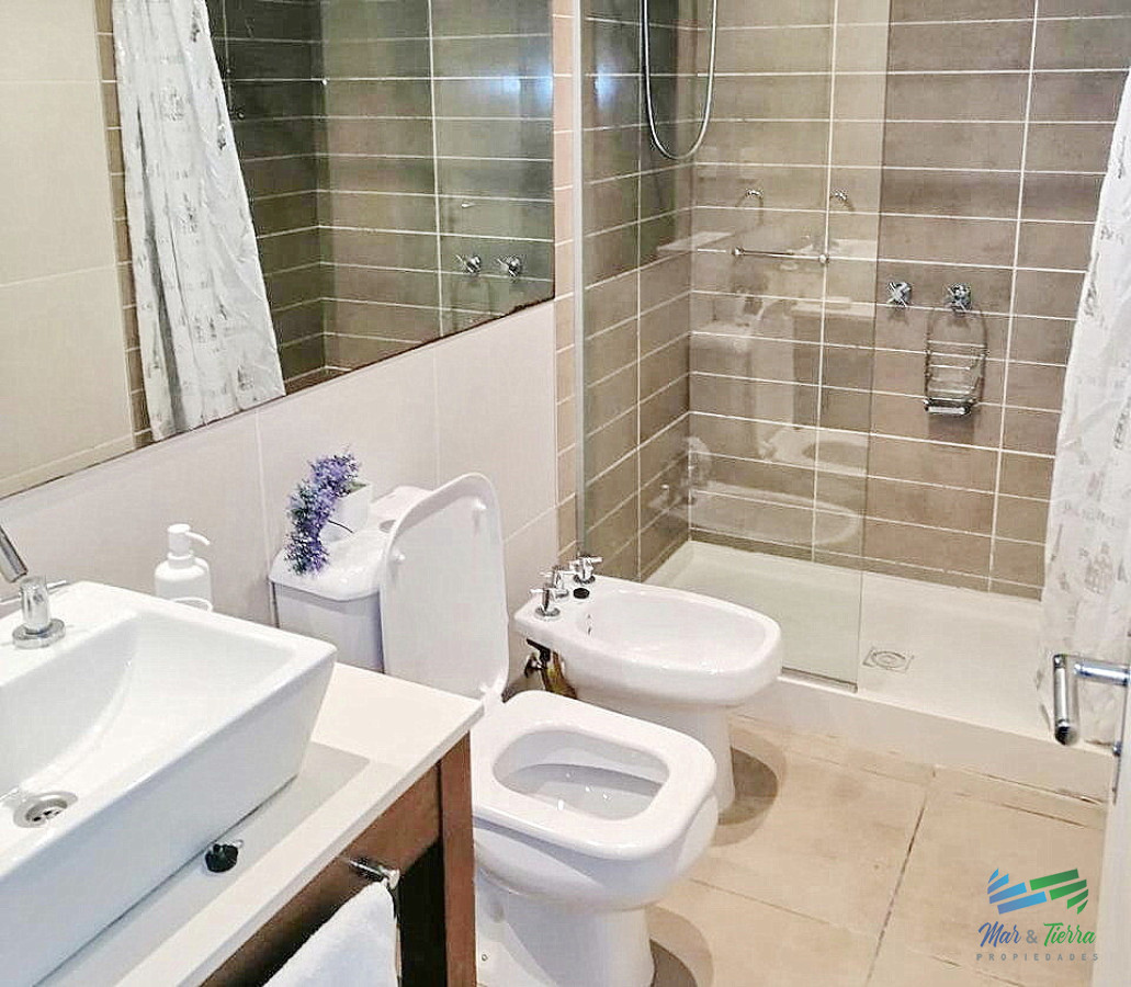 Apartamento ID.5700 - Alquilen en baja temporada 2026 1 y medio dormitorio en Ocean Drive Punta del Este