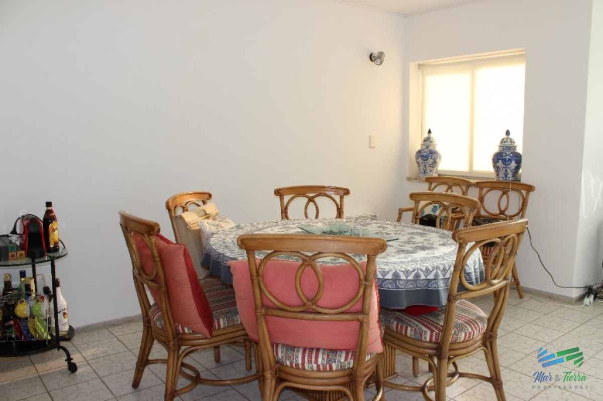 Apartamento ID.2302 - EN VENTA.. PISO ALTO CON VISTA AL PUERTO Y LA BRAVA !! MUY LUMINOSO