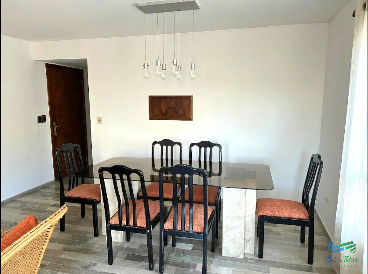 Apartamento ID.2742 - Vendo apartamento 3 dormitorios reciclado en Península, Punta del Este