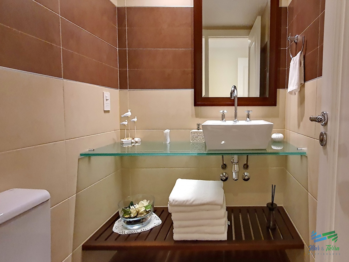 Apartamento ID.3928 - Vendo apartamento 3 dormitorios en Torre Imperiale, primera linea brava, vista al mar, excelentes amenities, Punta del Este.