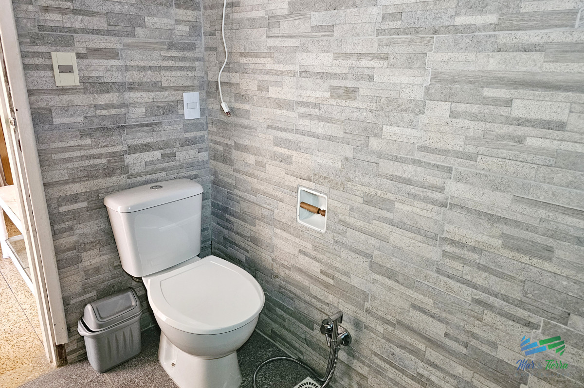 Apartamento ID.5103 - DEPARTAMENTO EN VENTA, 1 DORMITORIO, SOBRE CALLE 20, PENÍNSULA. BAJOS GASTOS COMUNES!! 