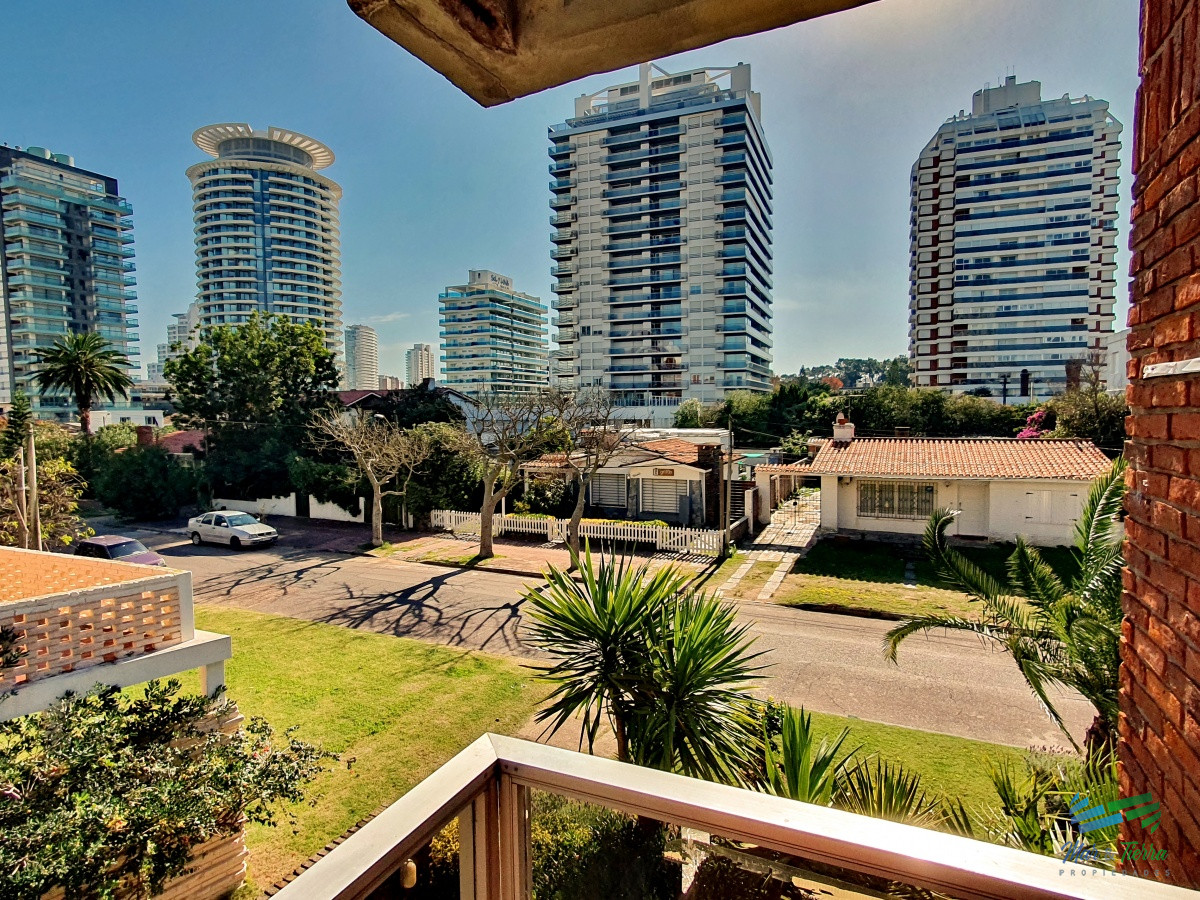 Apartamento ID.3332 - Vendo apartamento de 1 dormitorio y balcón. La pastora, Punta del Este.
