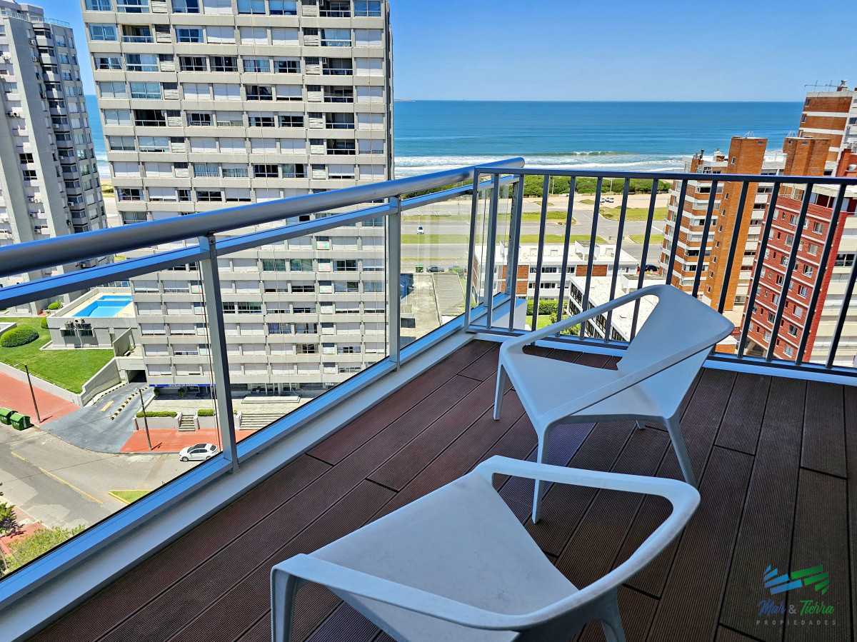 Apartamento ID.4948 - Venta de apartamento a estrenar de 2 suites en playa Brava Punta del Este