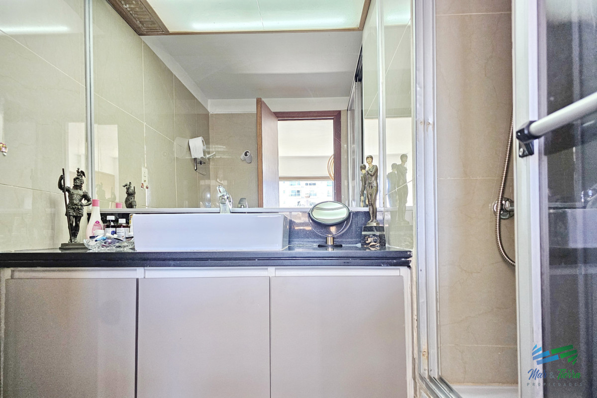 Apartamento ID.53 - Venta de apartamento con 4 dormitorios 4 baños en la península