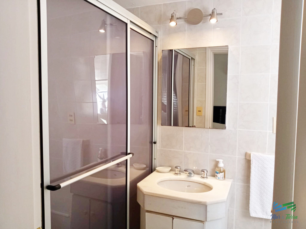 Apartamento ID.5636 - Venta de apartamento 3 dormitorios en península Punta del este 