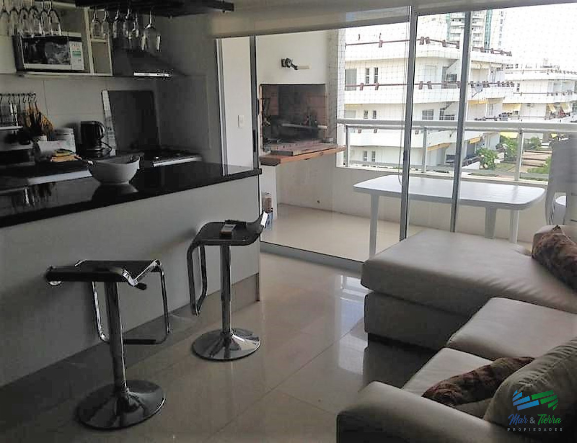 Apartamento ID.2336 - Aidy Grill, apto de 2 dorm en edificio con servicios