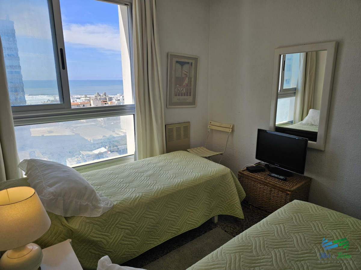 Apartamento ID.5645 - APARTAMENTO 2 DORMITORIOS, VISTA AL PUERTO DE PUNTA DEL ESTE, PENÍNSULA 