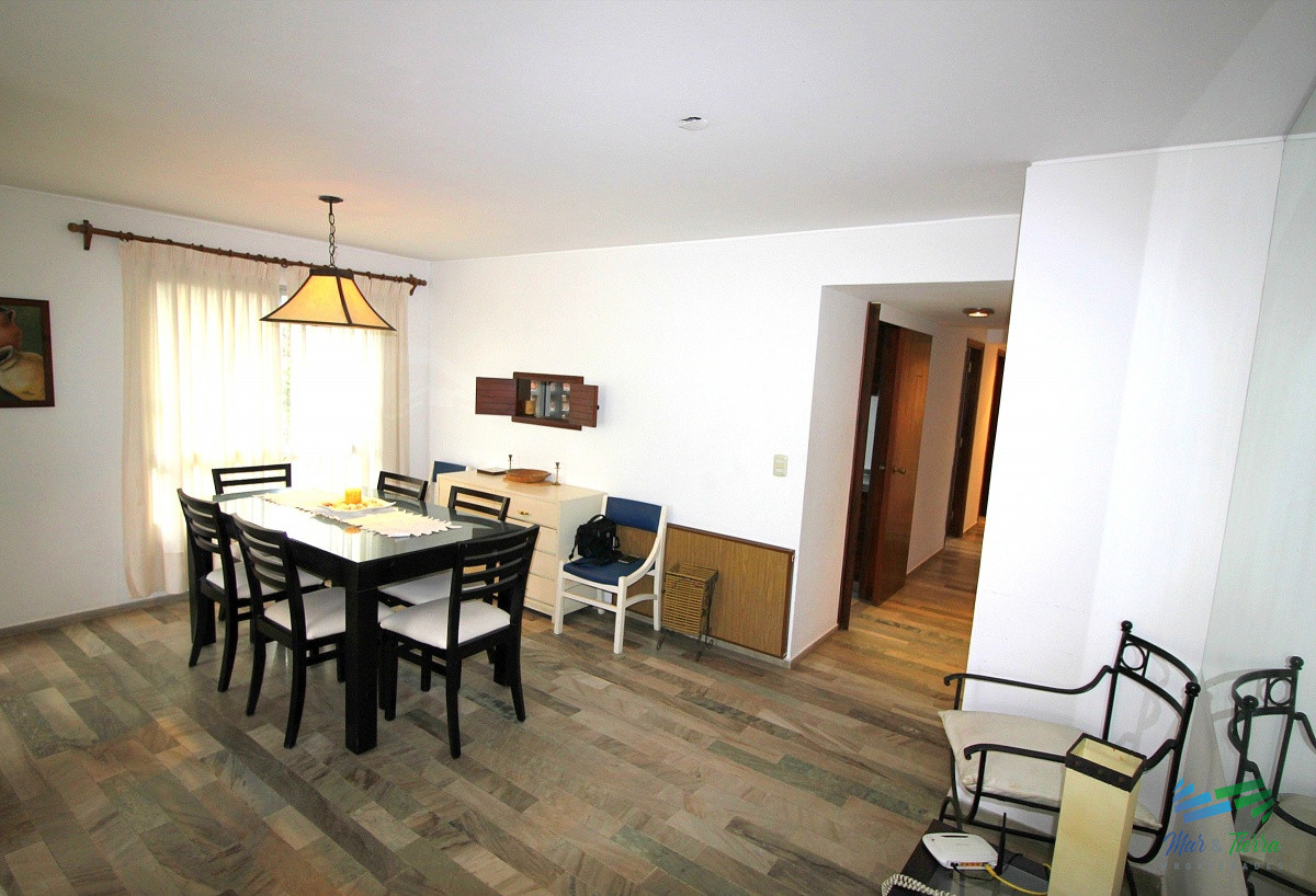 Apartamento ID.3948 - Vendo apartamento departamento 3 dormitorios 3 baños península Punta del Este