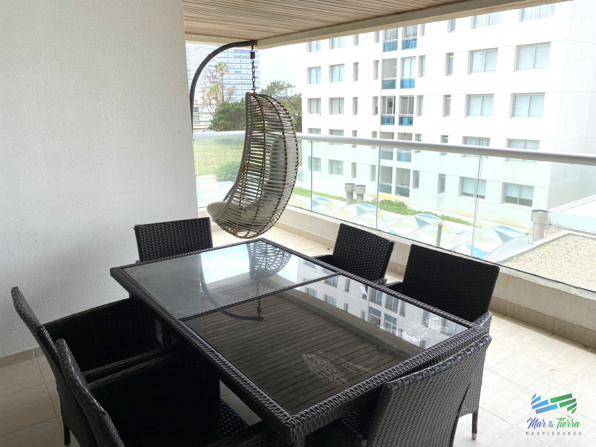 Apartamento ID.3923 - Venta Alquiler apartamento 3 dormitorios 2 baños playa brava punta del este