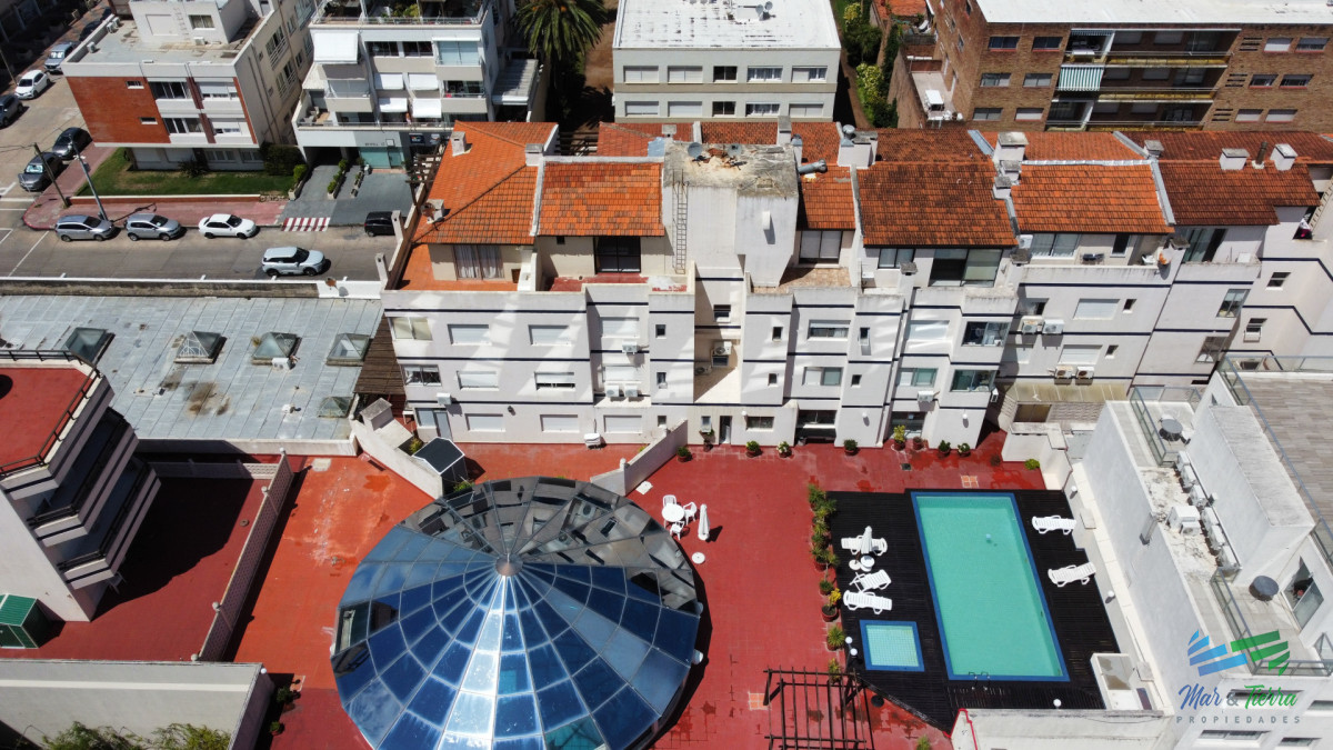 Apartamento ID.5636 - Venta de apartamento 3 dormitorios en península Punta del este 