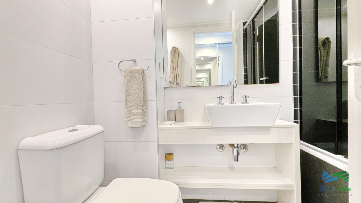 Apartamento ID.5707 - Venta y alquiler de apartamento de 2 dormitorios 2 baños vista panorámica
