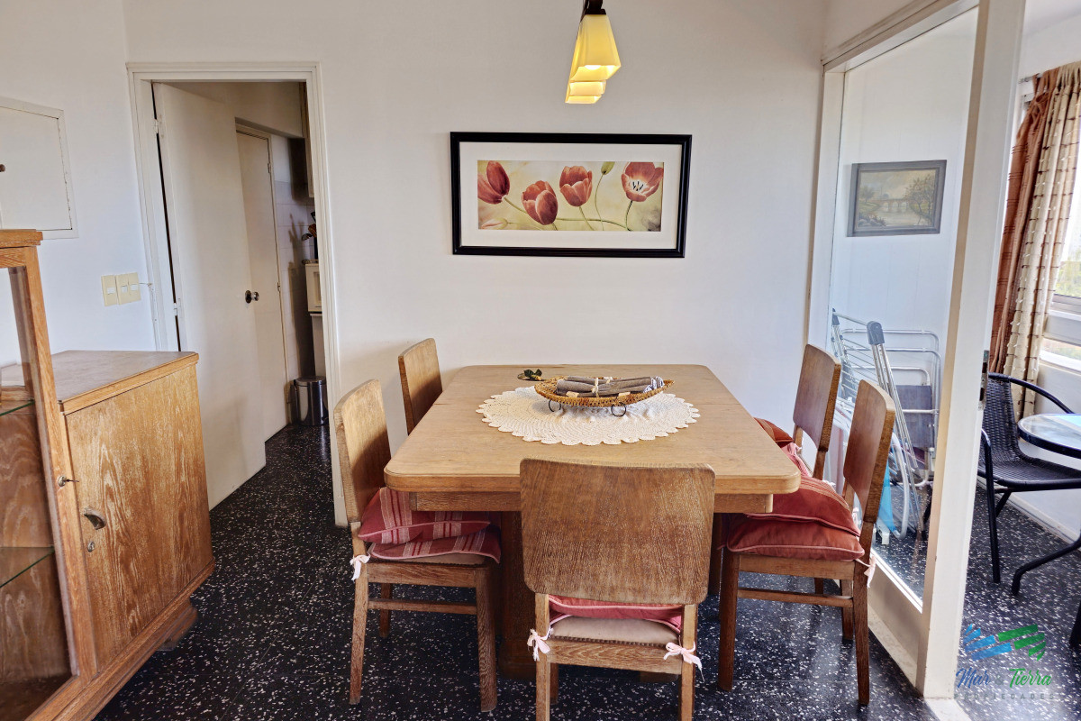 Apartamento ID.3358 - Vendo apartamento de 2 dormitorios. Aidy Grill, Punta del Este