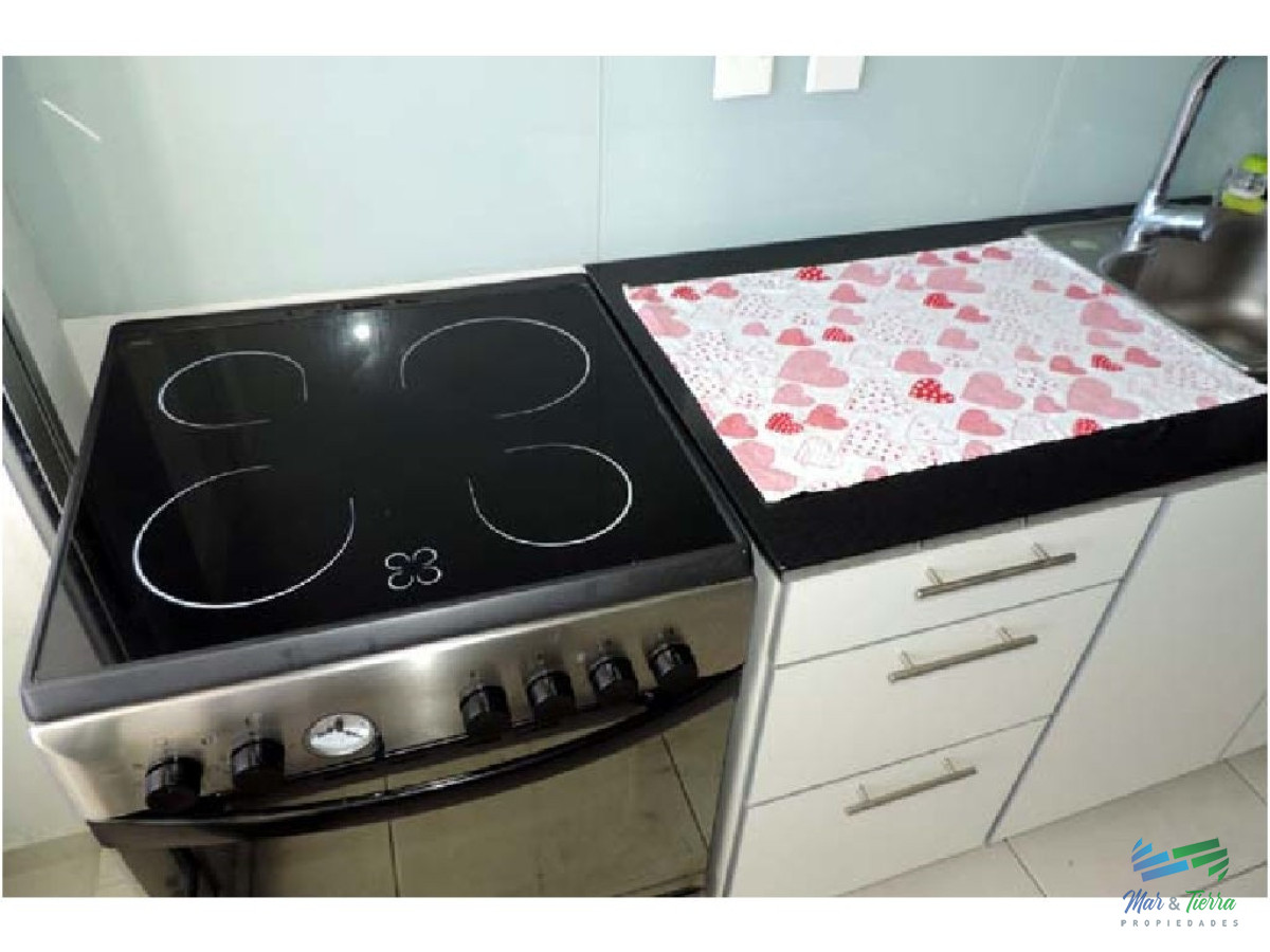 Apartamento ID.2361 - En venta.. Muy lindo apartamento sobre Av. Roosevelt, Punta del Este