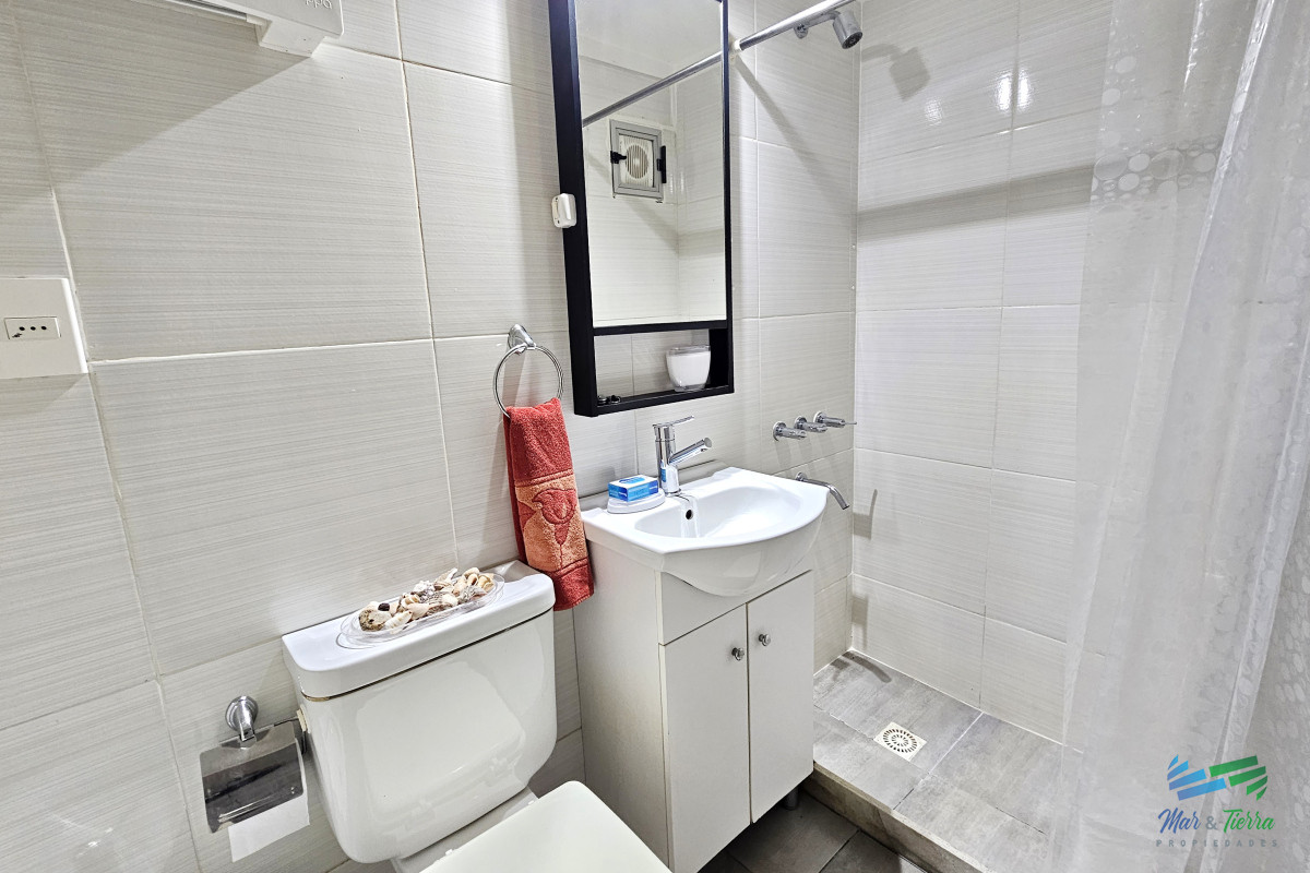 Apartamento ID.96 - En venta apartamento 1 dormitorio en Penisula, Punta del Este